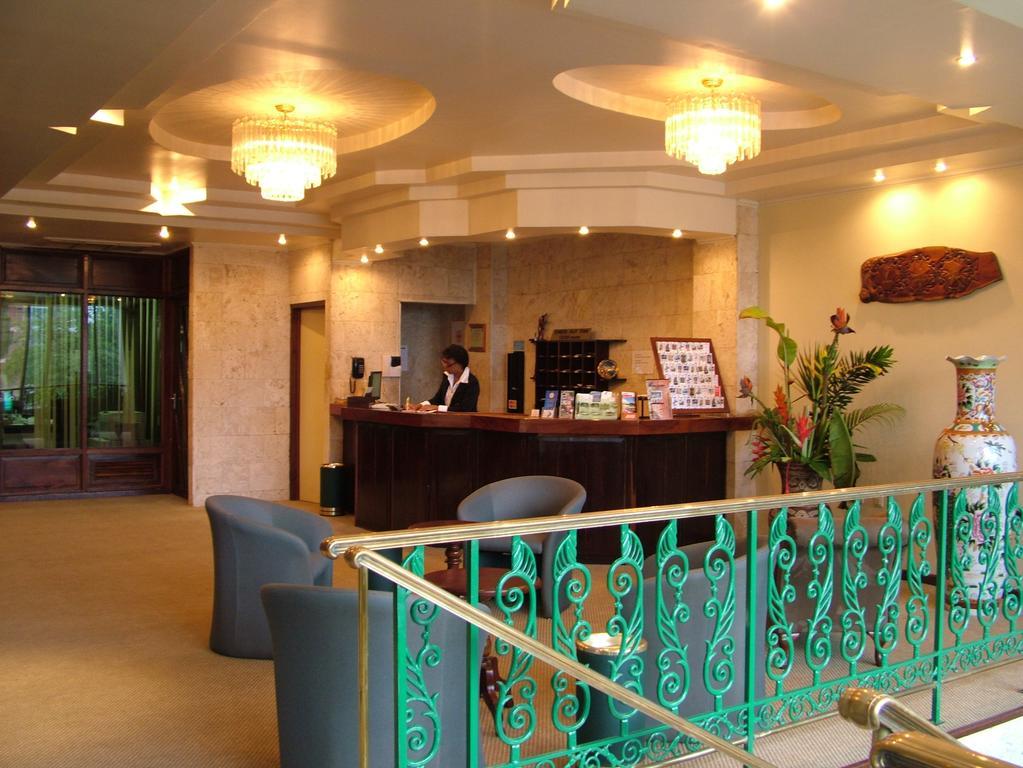 Ambassador Hotel & Casino Paramaribo Ngoại thất bức ảnh