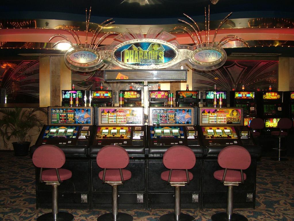 Ambassador Hotel & Casino Paramaribo Ngoại thất bức ảnh